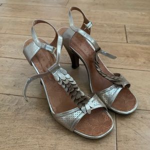 Chie Mihara Bonsai Gold Heels 39.5